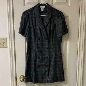 🌷3 for$25🌷Urban Romantics, US M, Grey Glen Plaid Double Breasted Shirt Dress